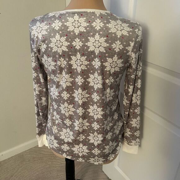 Nautical NWT Snowflake Pajama Long Sleeve Top S - Picture 4 of 6